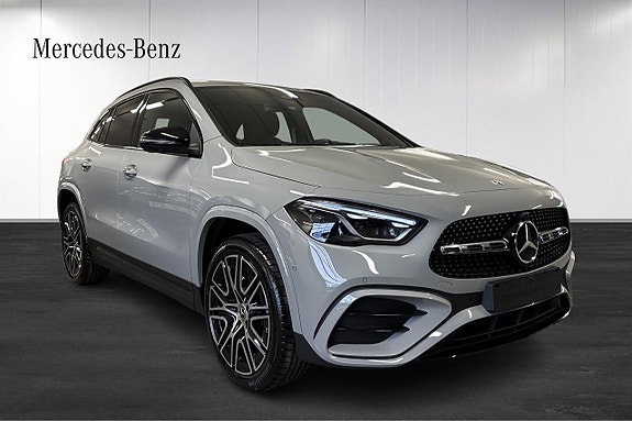 Mercedes-Benz GLA250 e 2 of 26
