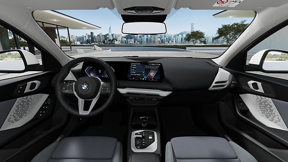 BMW 120 9 of 13