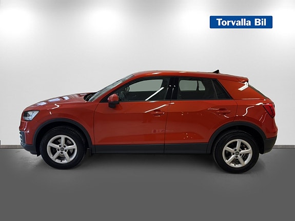 Audi Q2 4 of 5