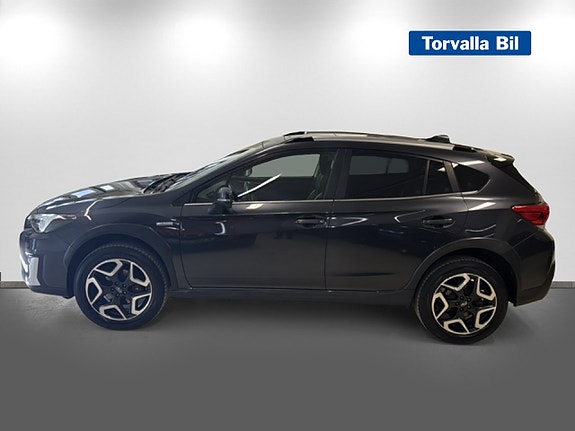 Subaru XV 4 of 5