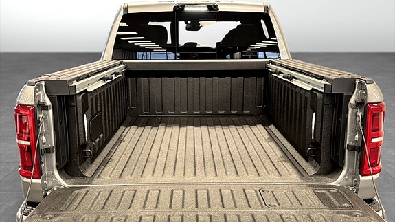 RAM 1500 10 of 12