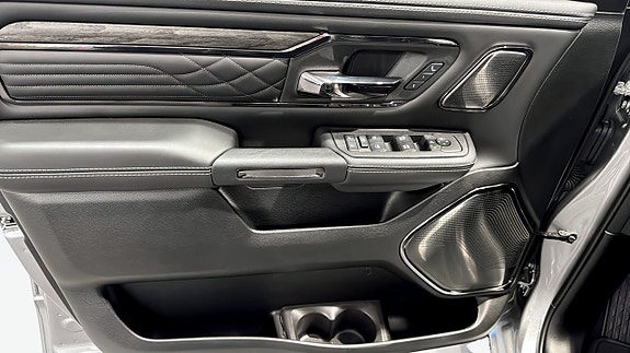 RAM 1500 11 of 12