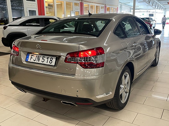 Citroen C5 4 of 5