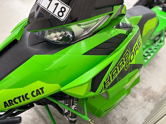 Arctic Cat M 8000 Hardcore 153" 4 of 5