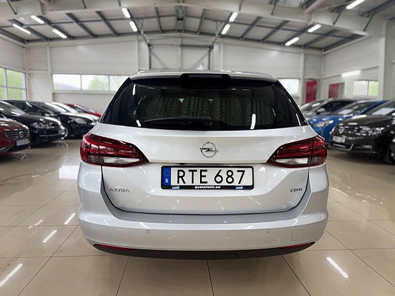 Opel Astra 8 of 27