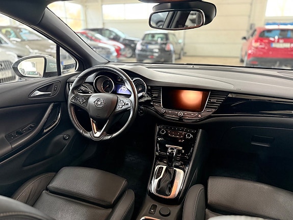 Opel Astra 16 of 27