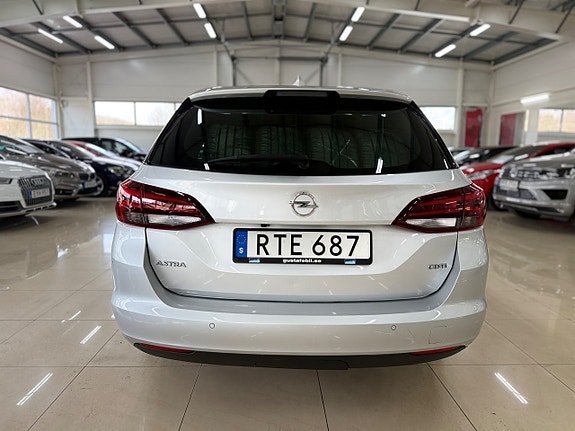 Opel Astra 11 of 27