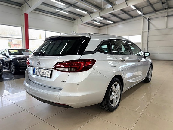 Opel Astra 10 of 27