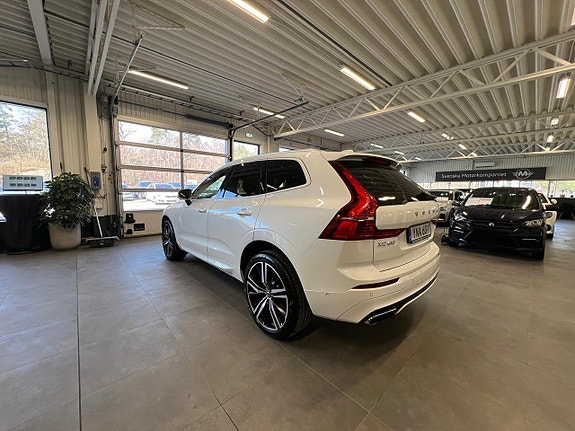 Volvo XC60 4 of 5