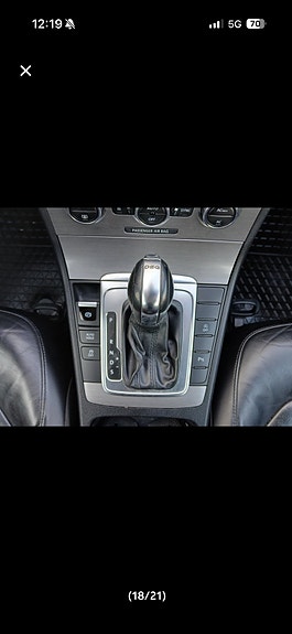 Volkswagen Passat 12 of 14