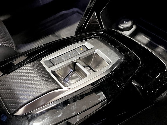 Peugeot 2008 10 of 15