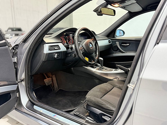 BMW 335d 14 of 22