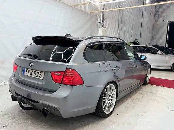 BMW 335d 6 of 22