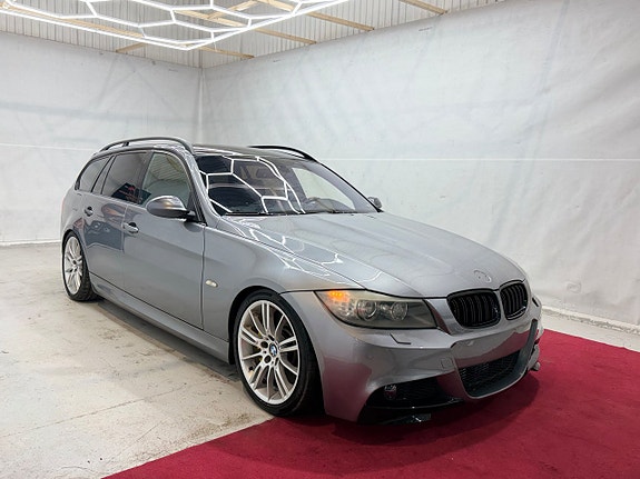 BMW 335d 2 of 5