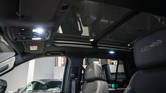 Chevrolet Tahoe 23 of 30