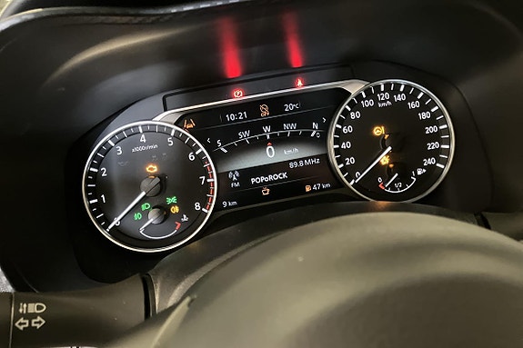Nissan Juke 11 of 25