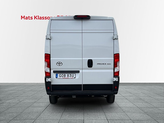 Toyota Proace 4 of 5