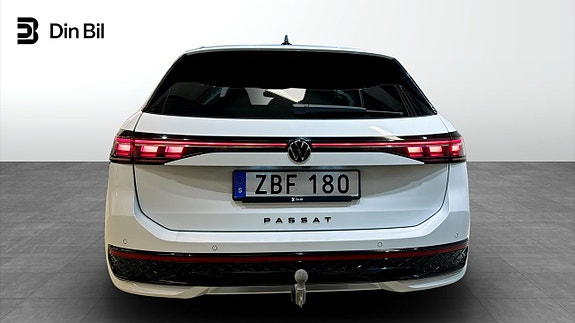 Volkswagen Passat 5 of 5