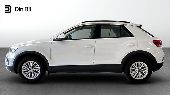 Volkswagen T-Roc 2 of 5