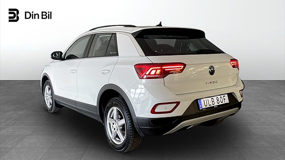 Volkswagen T-Roc 3 of 5