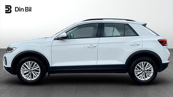 Volkswagen T-Roc 2 of 13