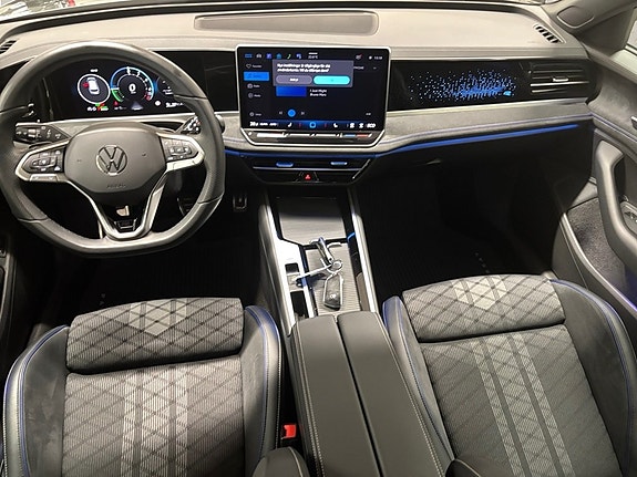 Volkswagen Passat 5 of 5