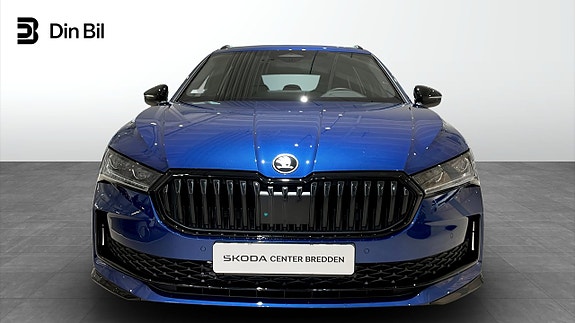Skoda Superb 4 of 5