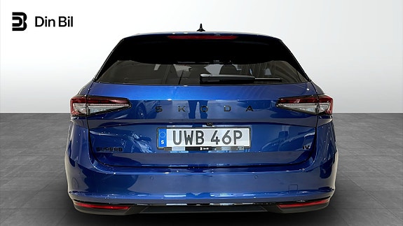 Skoda Superb 5 of 5