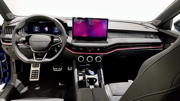 Skoda Superb 7 of 12