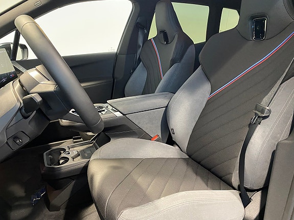 BMW iX 5 of 5