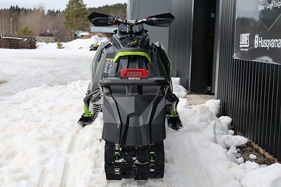 Polaris SWITCHBACK ASSAULT 9R 146" MOMSAD -26 7 of 10