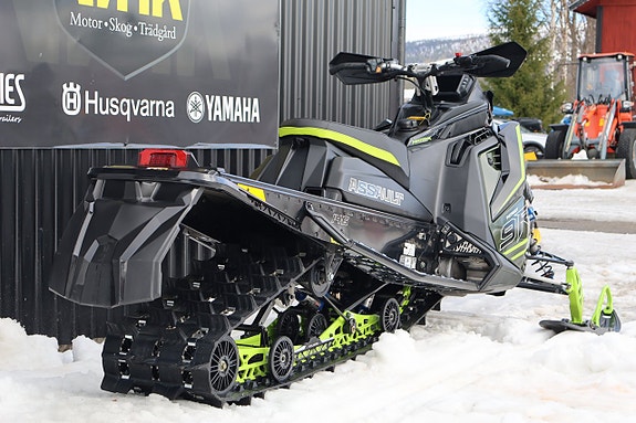Polaris SWITCHBACK ASSAULT 9R 146" MOMSAD -26 4 of 10