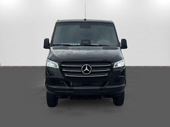 Mercedes-Benz Sprinter 319 3 of 19