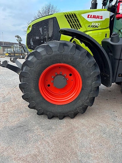 CLAAS Axion 830 Cmatic 13 of 13