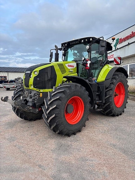 CLAAS Axion 830 Cmatic