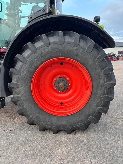 CLAAS Axion 830 Cmatic 12 of 13