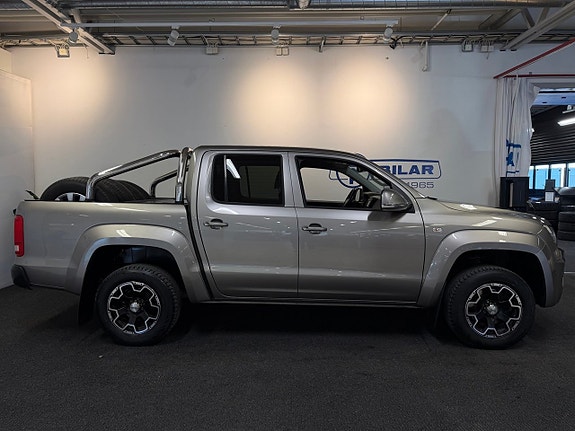 Volkswagen Amarok 2 of 5