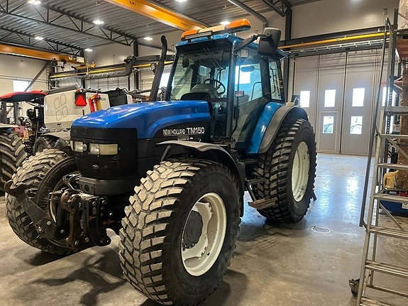 New Holland TM 150 SS
