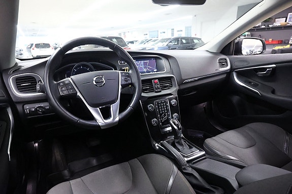 Volvo V40 Cross Country 16 of 20