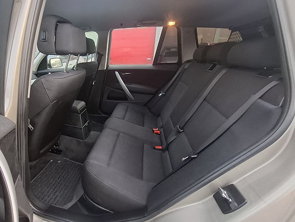 BMW X3 12 of 20