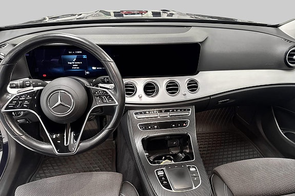 Mercedes-Benz E300 14 of 23