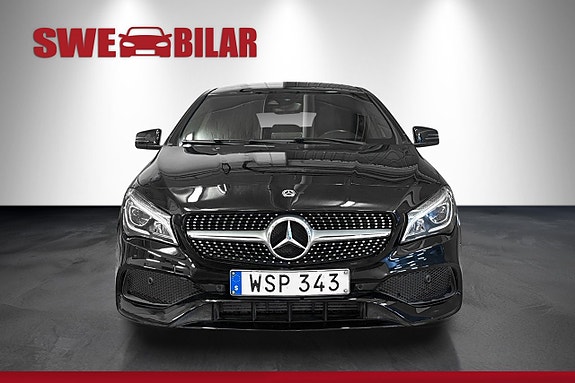 Mercedes-Benz CLA180 2 of 17