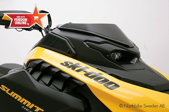 Ski-Doo Summit NEO+ 600 EFI *DEMO* 9 of 16