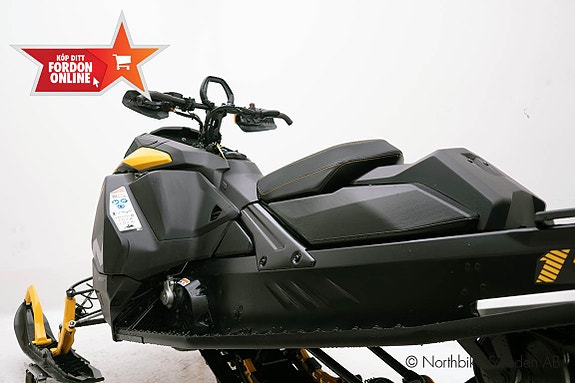 Ski-Doo Summit NEO+ 600 EFI *DEMO* 7 of 16