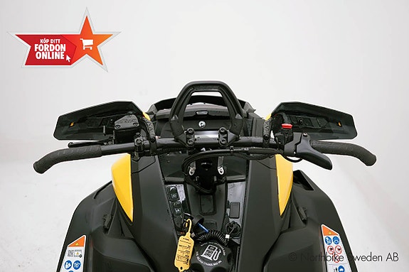 Ski-Doo Summit NEO+ 600 EFI *DEMO* 12 of 16