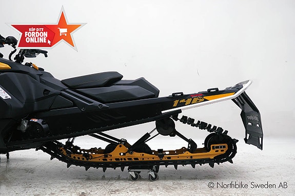 Ski-Doo Summit NEO+ 600 EFI *DEMO* 8 of 16