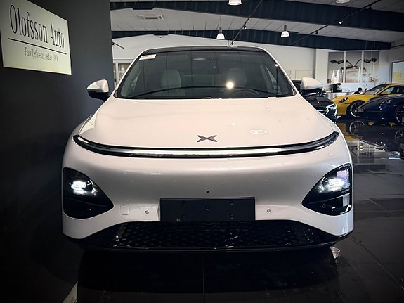 XPeng G6 2 of 19