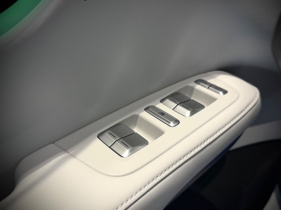 XPeng G6 16 of 19