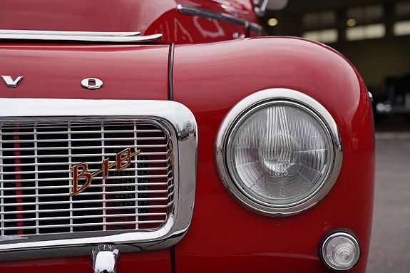 Volvo PV 10 of 27