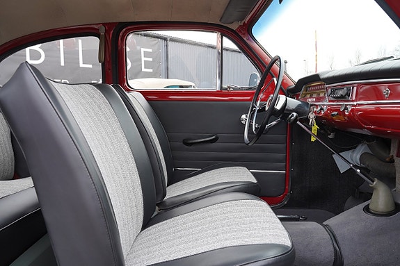 Volvo PV 19 of 27
